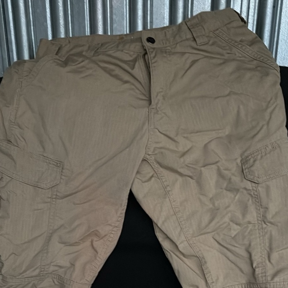 Men's carhart Tan Pants - Picture 3 of 4